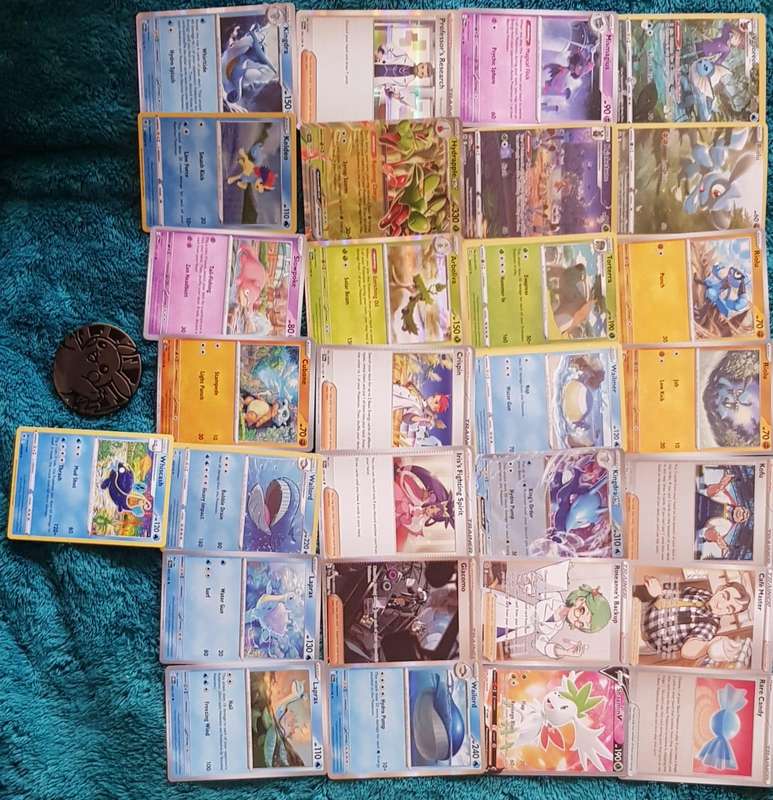 POKEMON TRADING CARDS