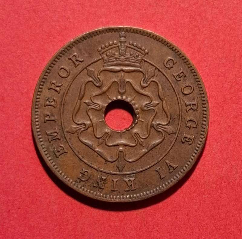 SOUTHERN RHODESIA One Penny 1943 - lucrative condition