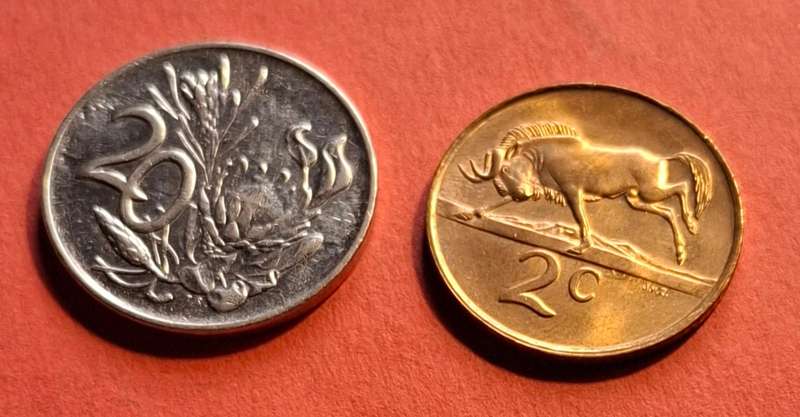 SOUTH AFRICA 20 Cent 1990 & 2c 1990 - in excellent condition!!