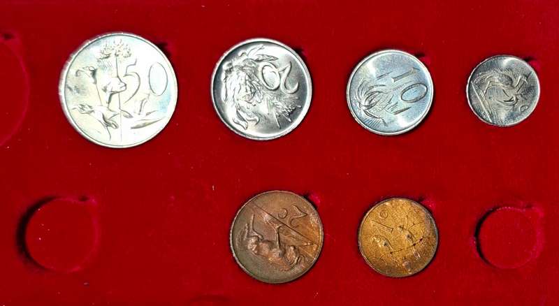 2 proof sets incomplete - 1980 & 1981 - no silver rands - your bid for both