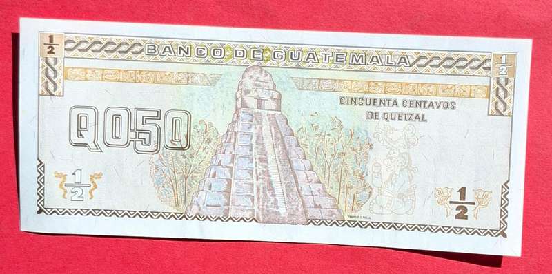 50 Centavos 1996 GUATEMALA - very collectible condition, higher catalogue value