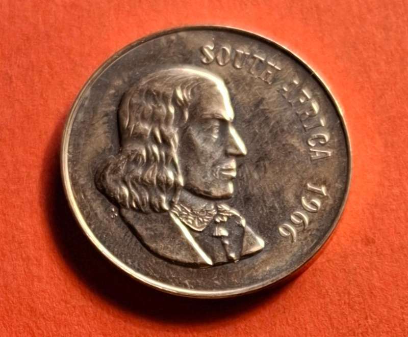 SOUTH AFRICA 50 Cent 1966 E - in excellent condition!!
