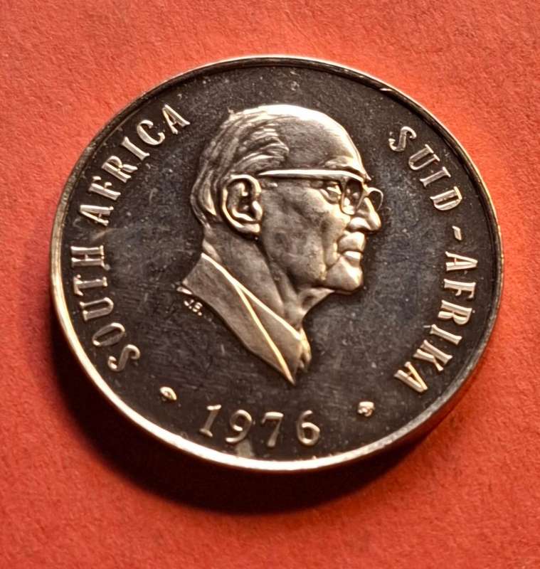 SOUTH AFRICA 50 Cent 1976 - in excellent condition!!