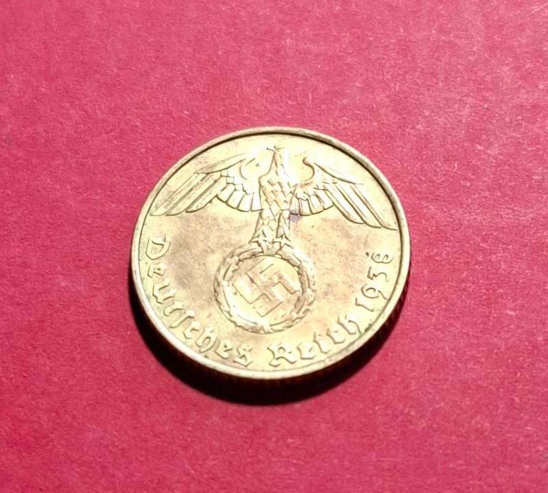 DEUTSCHES REICH 5 Reichspfennig 1938 A (Germany) - condition!! - get this one graded!