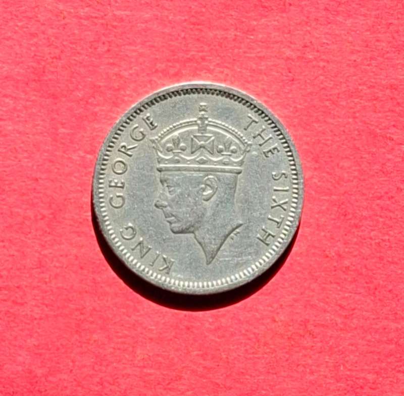 SOUTHERN RHODESIA 6 Pence 1952 6d - in very lucrative condition