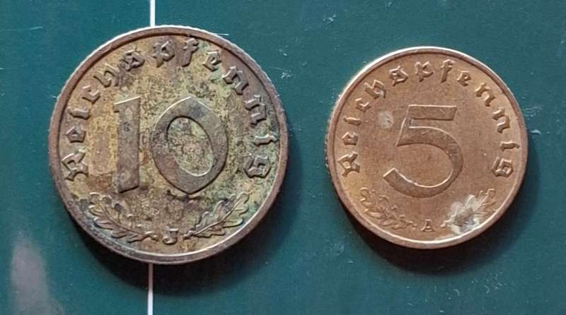 DEUTSCHES REICH 2 Reichspfennig coins & ALLIED ATROCITIES IN GERMANY/AUSTRIA 1944-51 - read text