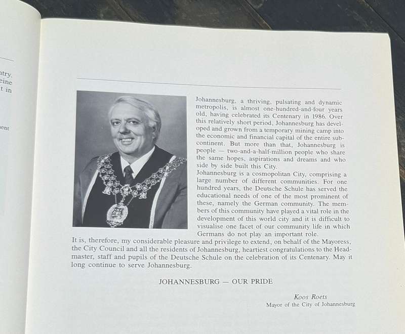 FESTSCHRIFT DEUTSCHE SCHULE JOHANNESBURG 1890-1990 - rare Africana collectible (Germans in ZA)