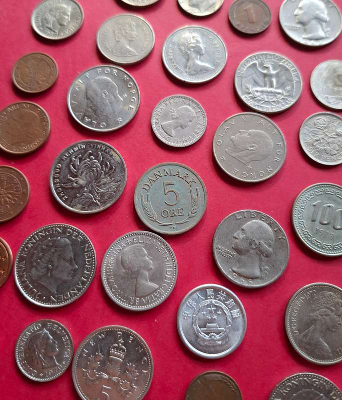 EUROPE UK KOREA USA CANADA GERMANY DANMARK CHINA NETHERLANDS superb Coin Collection - also UNC