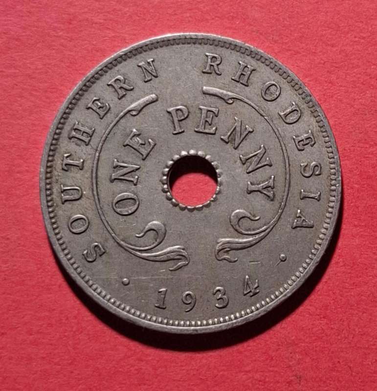 SOUTHERN RHODESIA One Penny 1934 - in excellent condition!!