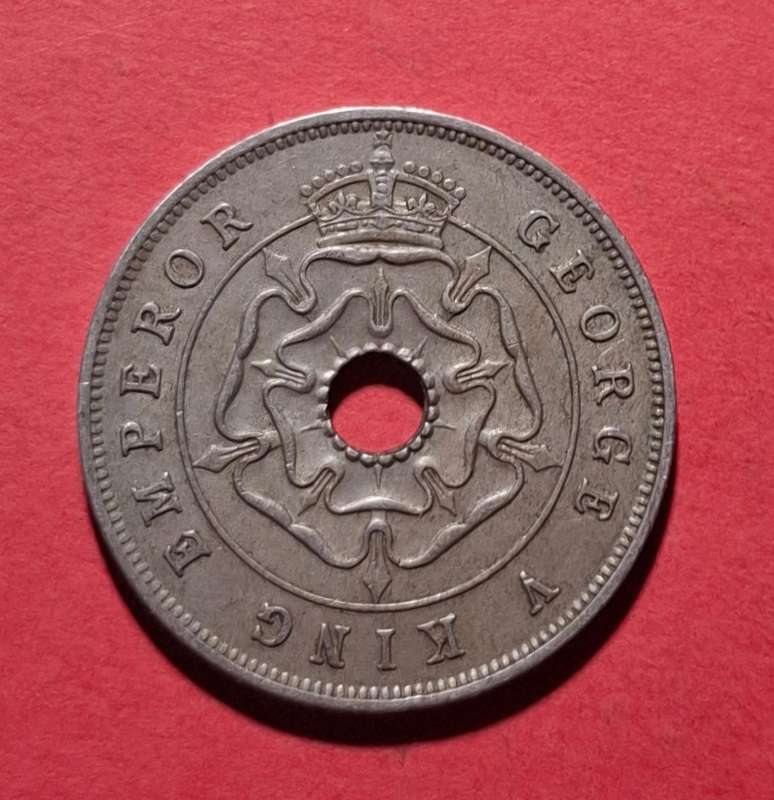 SOUTHERN RHODESIA One Penny 1934 - in excellent condition!!