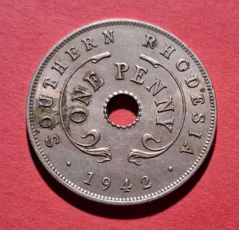 SOUTHERN RHODESIA One Penny 1942 - in excellent condition!!