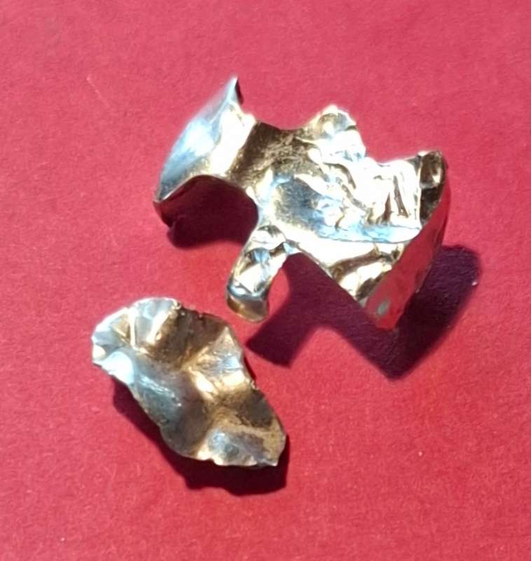 GOLD pieces 1.93 - 1.94 grams,  16.63 kt and 16.33 kt (yellow gold, two pieces) - view all 13 photos