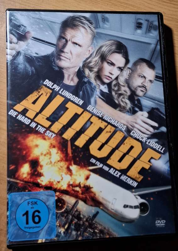 ALTITUDE. DIE HARD IN THE SKY - thriller on original DVD (Dolph Lundgren, Denise Richards)