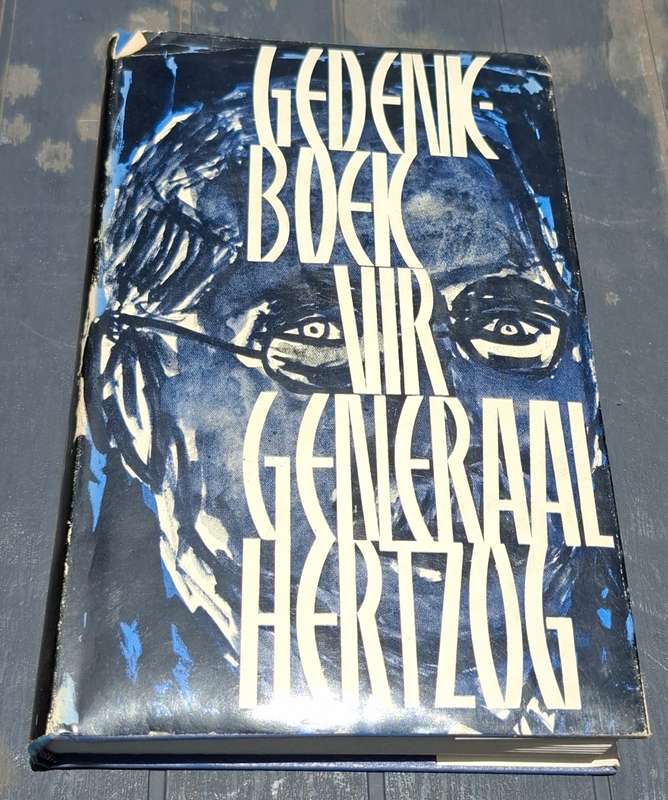 GEDENKBOEK VIR GENERAAL HERTZOG