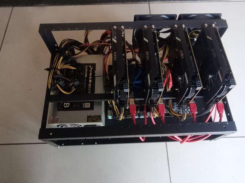 High-Performance 1060 Graphics Card Mining Rig