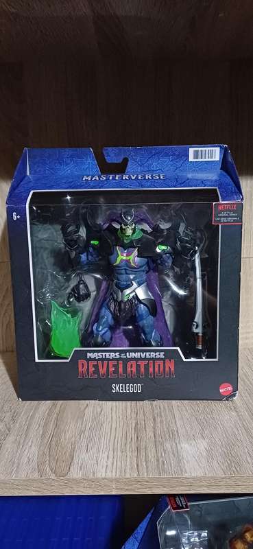 Masters of the Universe He-Man and Skelegod Figures