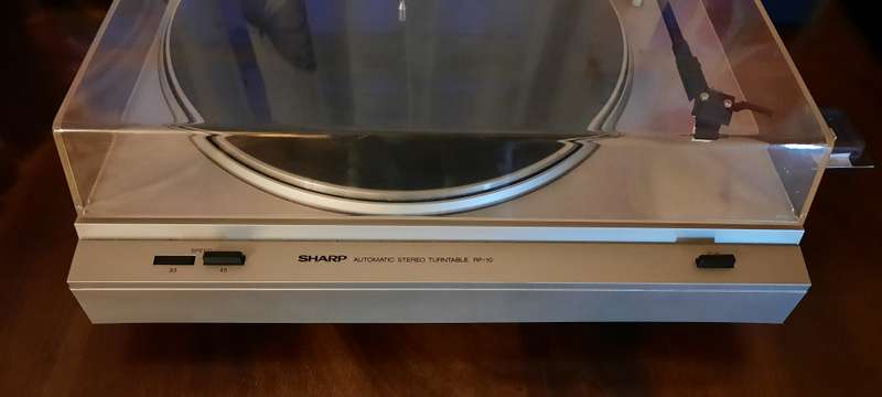 VINYL PLAYSTATION