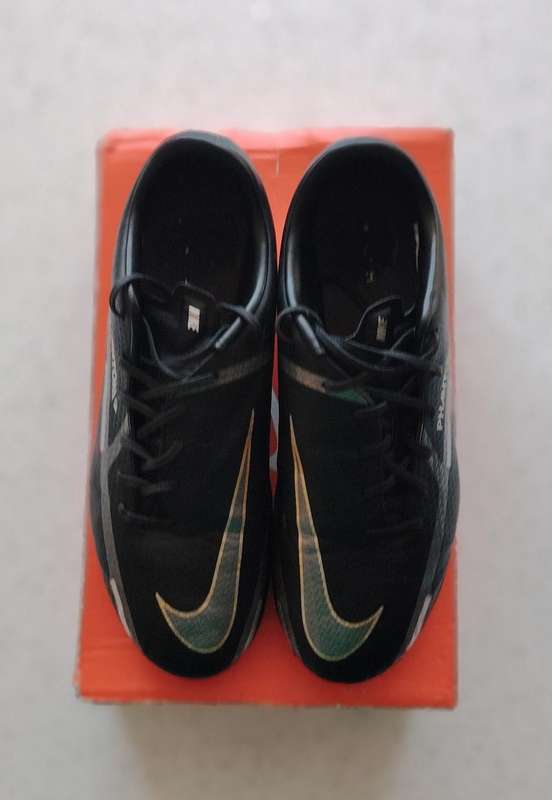 PHANTOM GT2 ACADEMY FG/MG SOCCER BOOTS