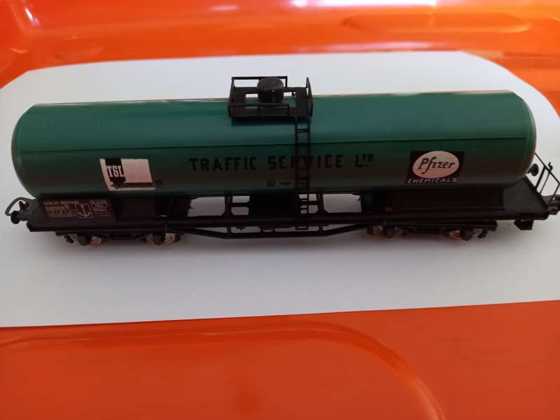 Model Trains - Pfizer Chemicals tanker- still in original box.