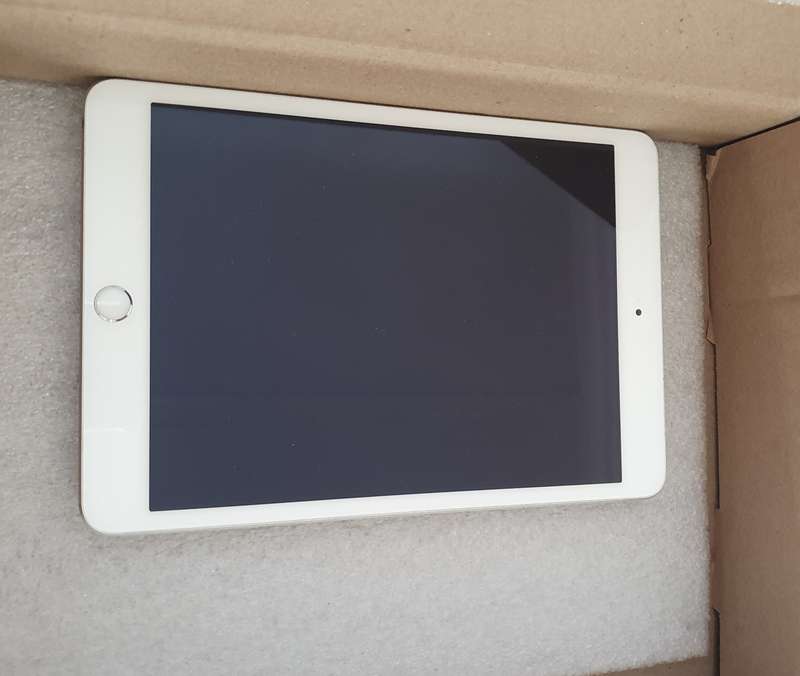 Apple iPad Mini 3 - Excellent condition