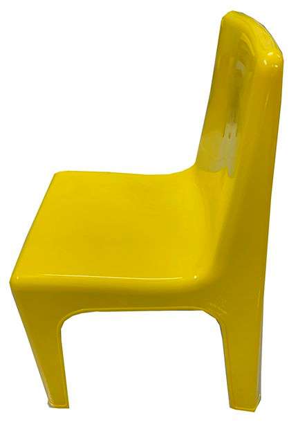 4x Toddlers Chairs Plastic Chairs Nice Chairs