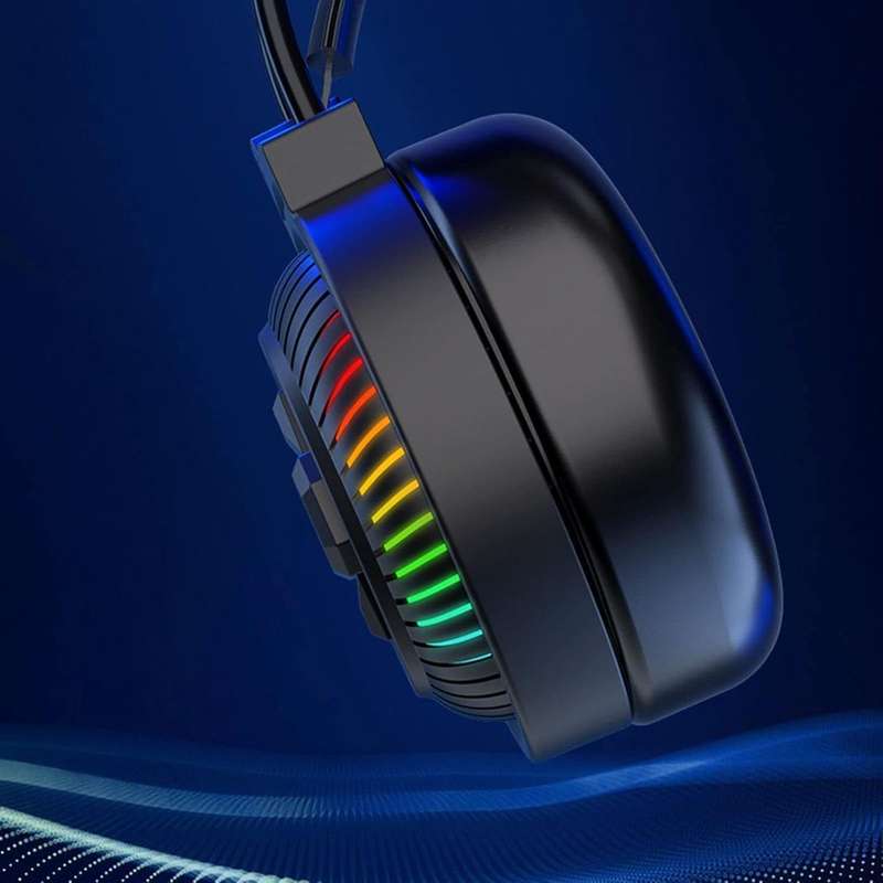 USB computer wired gaming headset with microphone