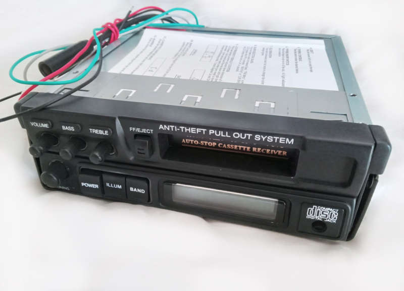 Vintage Alpine car radio 7513 with cassette player
