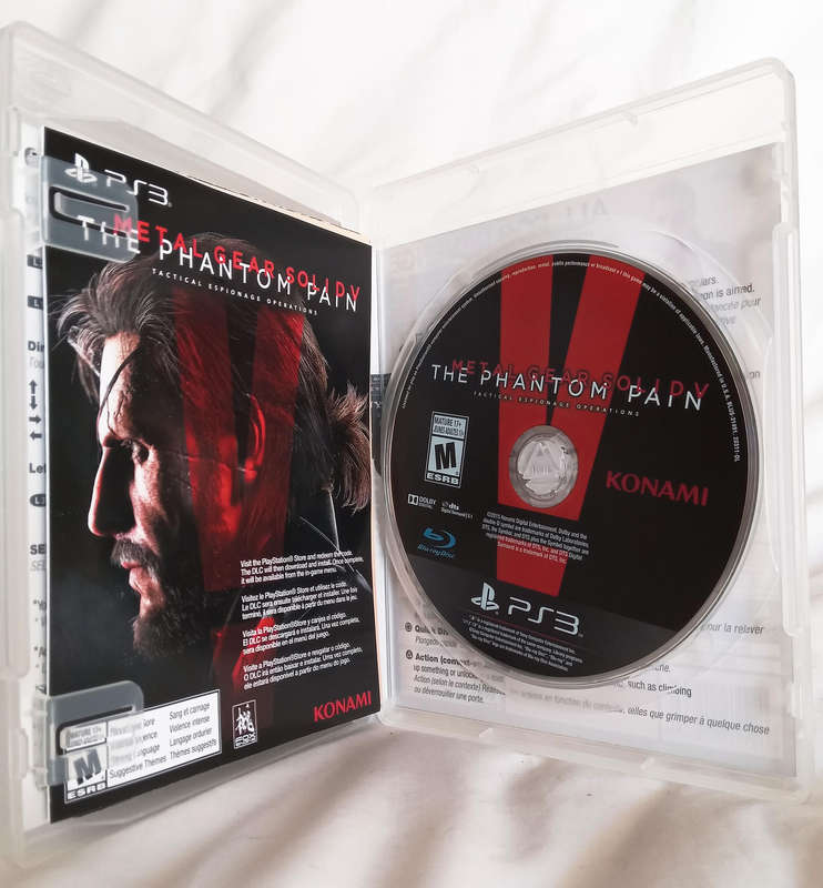 Metal Gear Solid V: The Phantom Pain in new condition