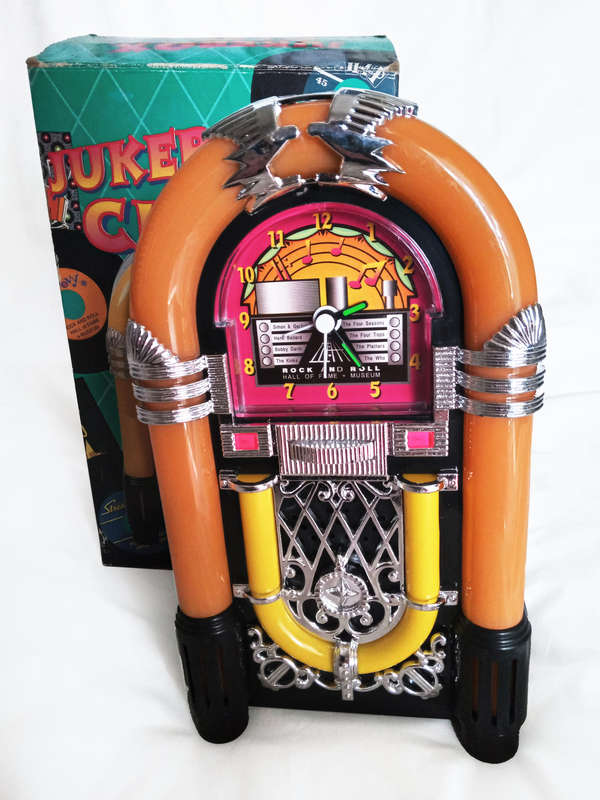 Vintage Rock and Roll Hall of Fame Museum Jukebox Alarm Clock 1994