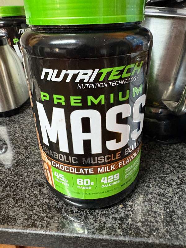 2x Nutritech mass gain 1,5kg