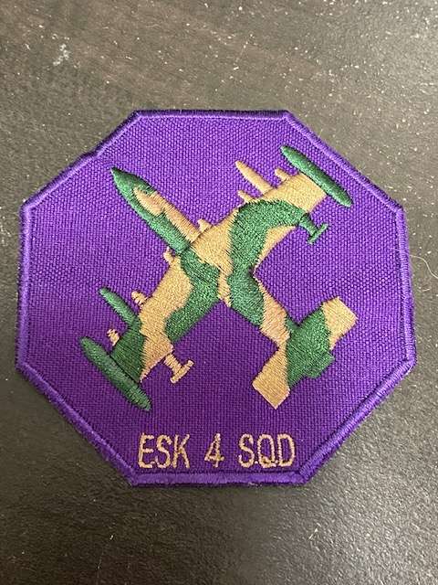 4 Squadron Avionics Radio Technician (Purple patch)
