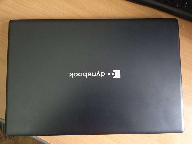 Slim Toshiba Core i3-8130U 8gb Ram ddr4 256 SSD