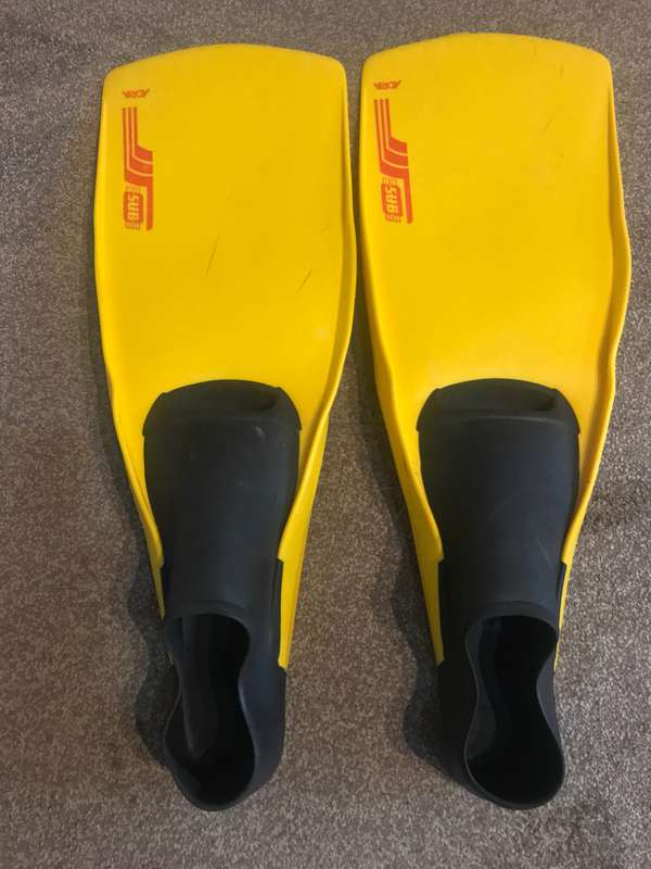 SUB FLIPPERS