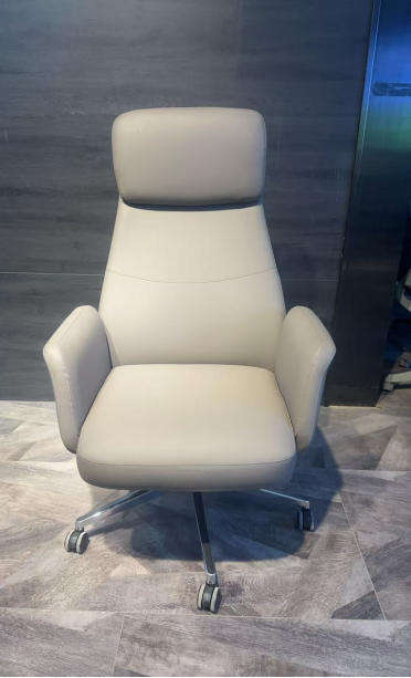 GOF Furniture  Drakensberg Executive Chair