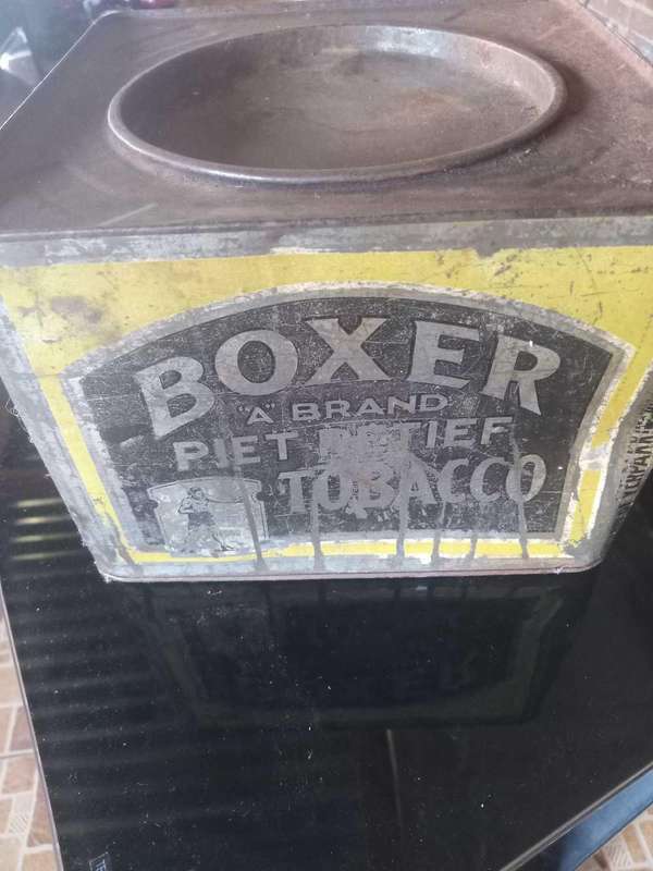 Old vintage boxer tobacco Tin