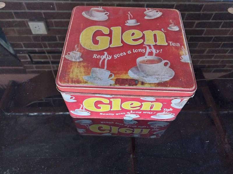 Collectable Glen Tea tin