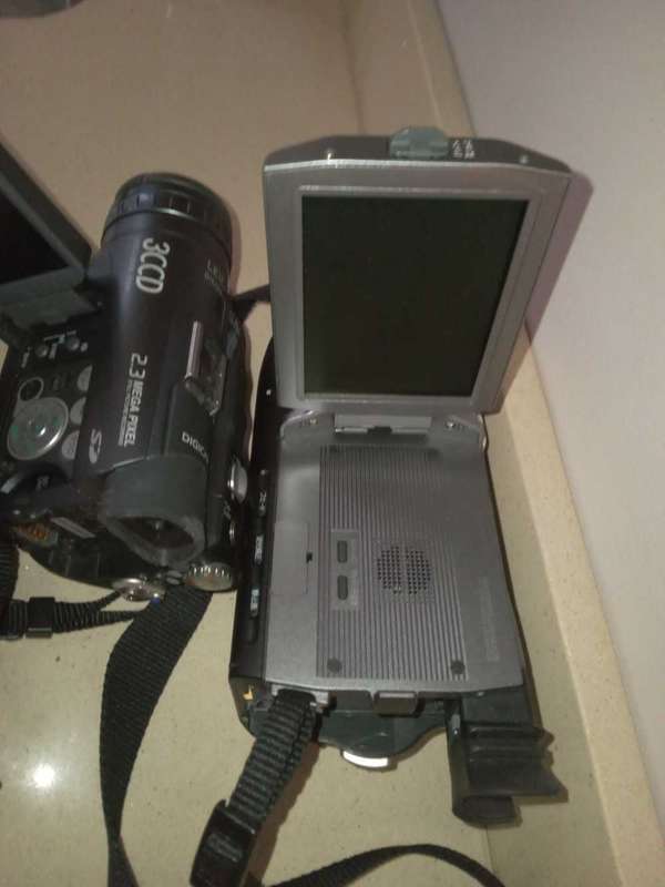 Handycam lot