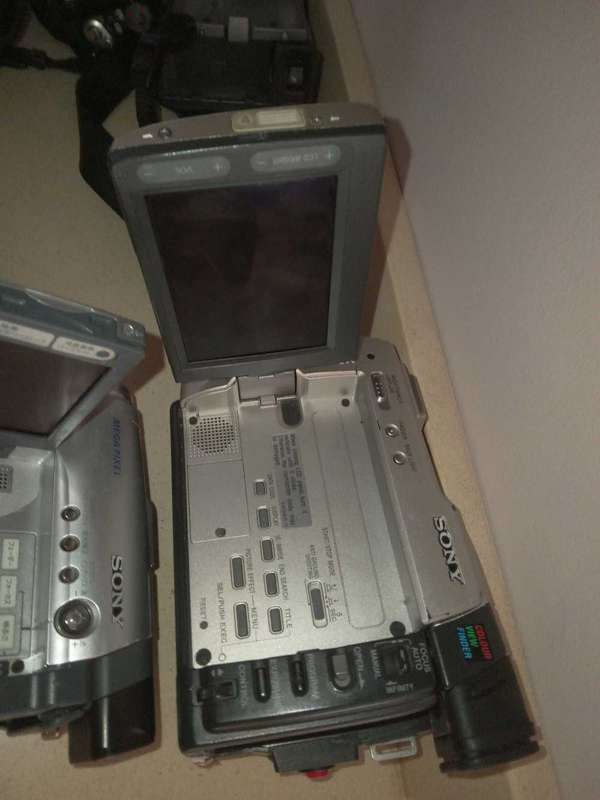 Handycam lot