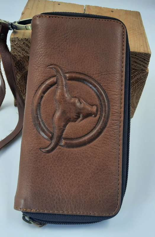 Genuine Leather Cowhide Purse/Wallet by Vivace - Stunning Light Brown