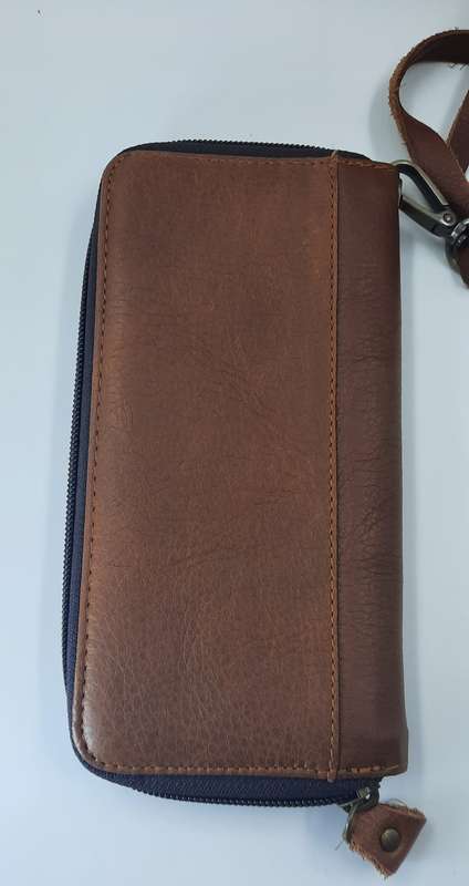 Genuine Leather Cowhide Purse/Wallet by Vivace - Stunning Light Brown
