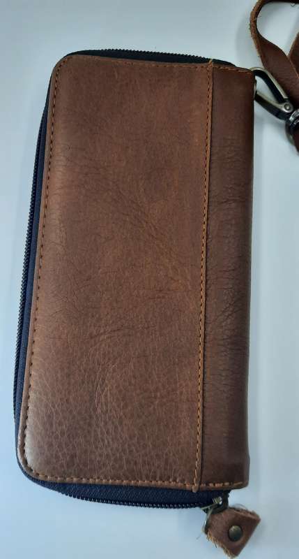 Genuine Leather Cowhide Purse/Wallet by Vivace - Stunning Light Brown