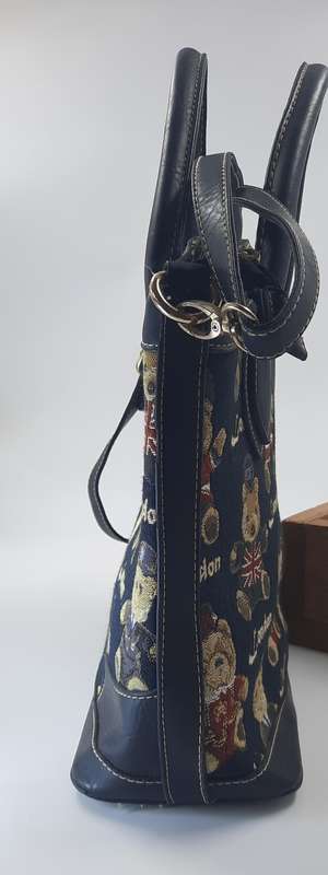 Shoulder bag by ROYALTEX .Black with BEAR print!PLEASE READ BEFOTRE BIDDING!