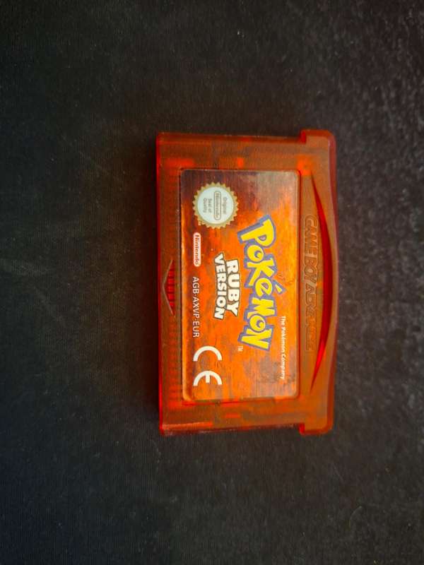 Gameboy Advance SP special edition + Accessories+ Pokemon Saphire Second Hand