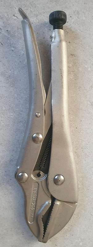 GEDORE 137 / 250 Grip Plier