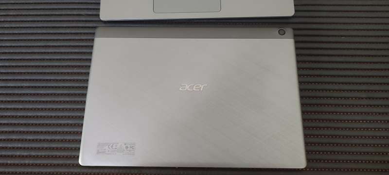 Acer Switch Tablet & Laptop | For Spares or Repairs