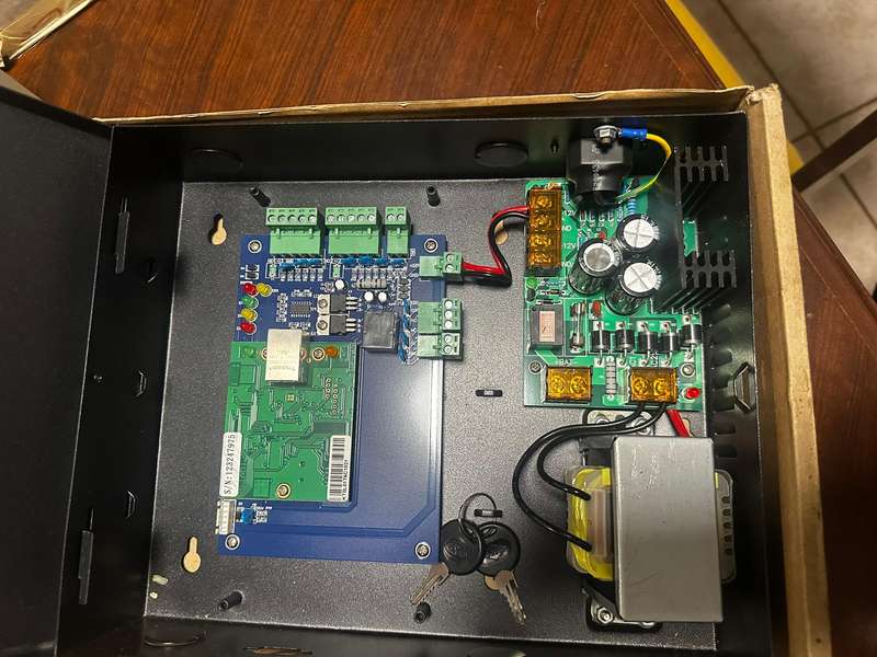 Access Control Box With Power Supply & A set Of Keys