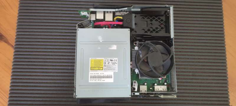 xbox 360 slim - Spares or Repair