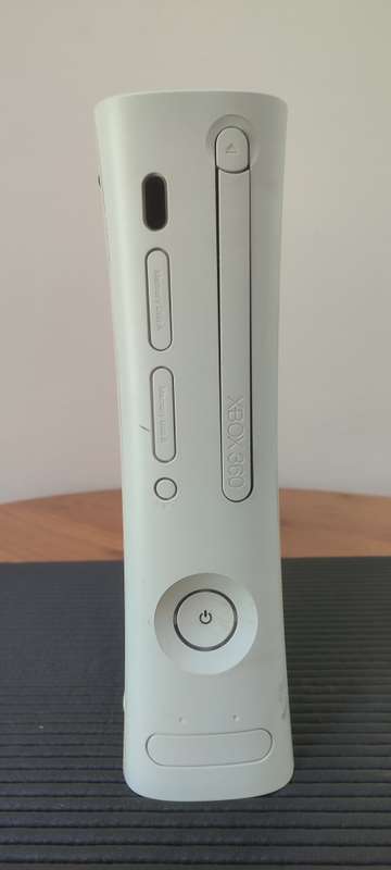 Xbox 360 - Spares or Repair