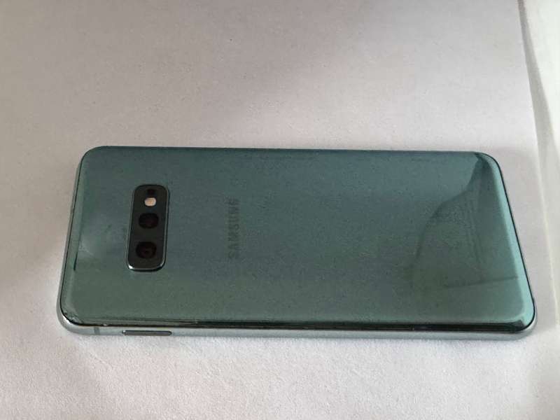 Samsung S10E | 128GB | Various Colors