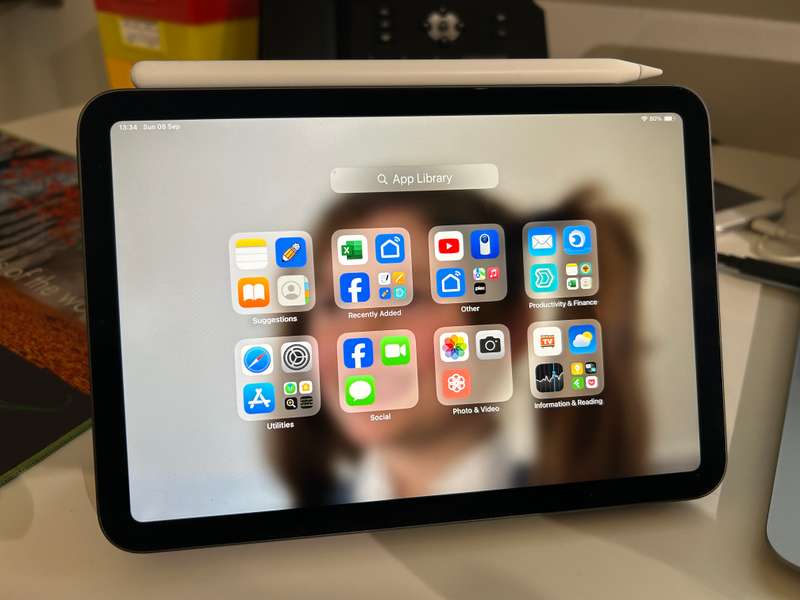 iPad mini 6th Gen Wi-Fi 64GB - Space Grey